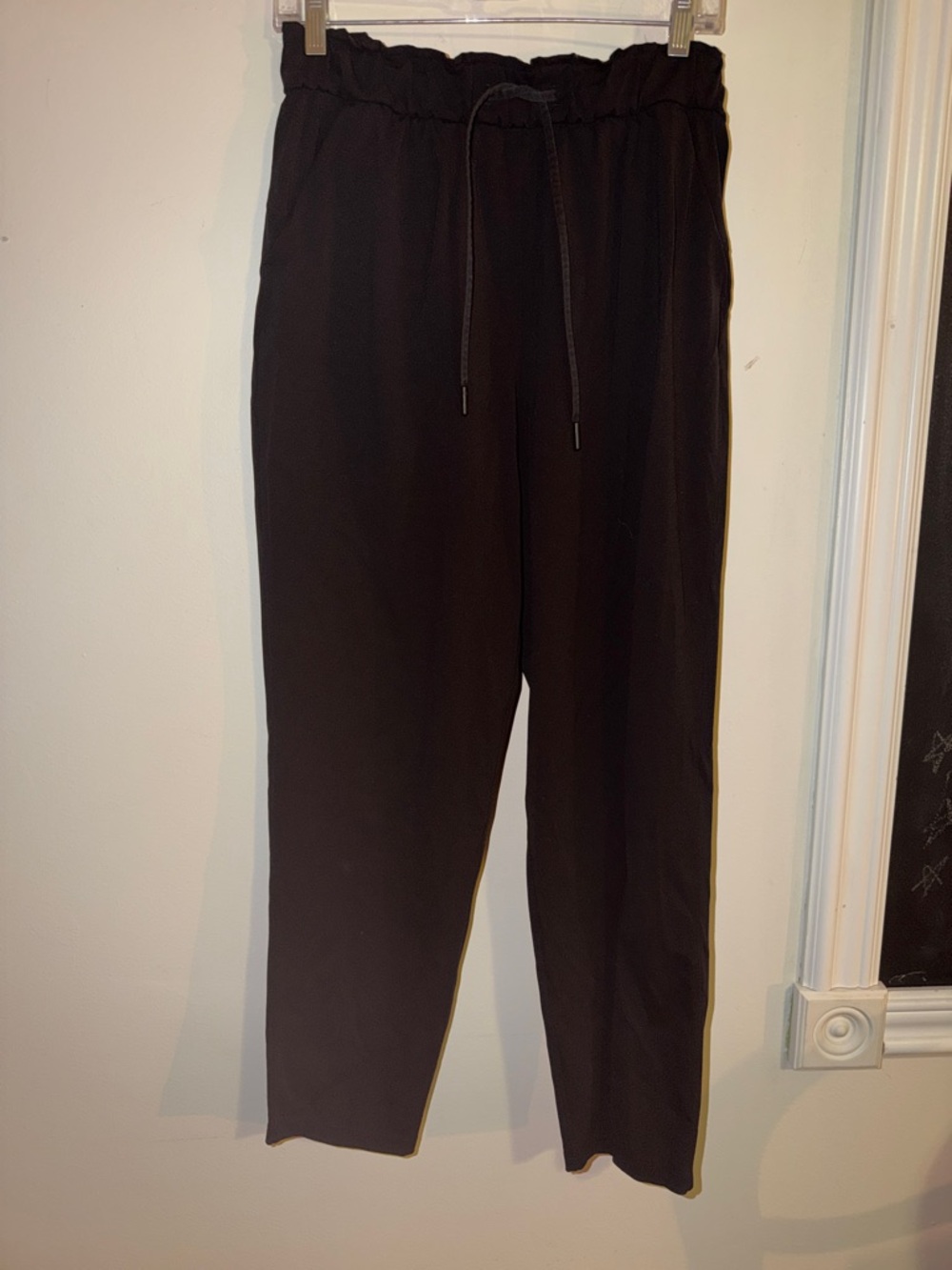 lululemon women 8 black  Drawstring Joggers